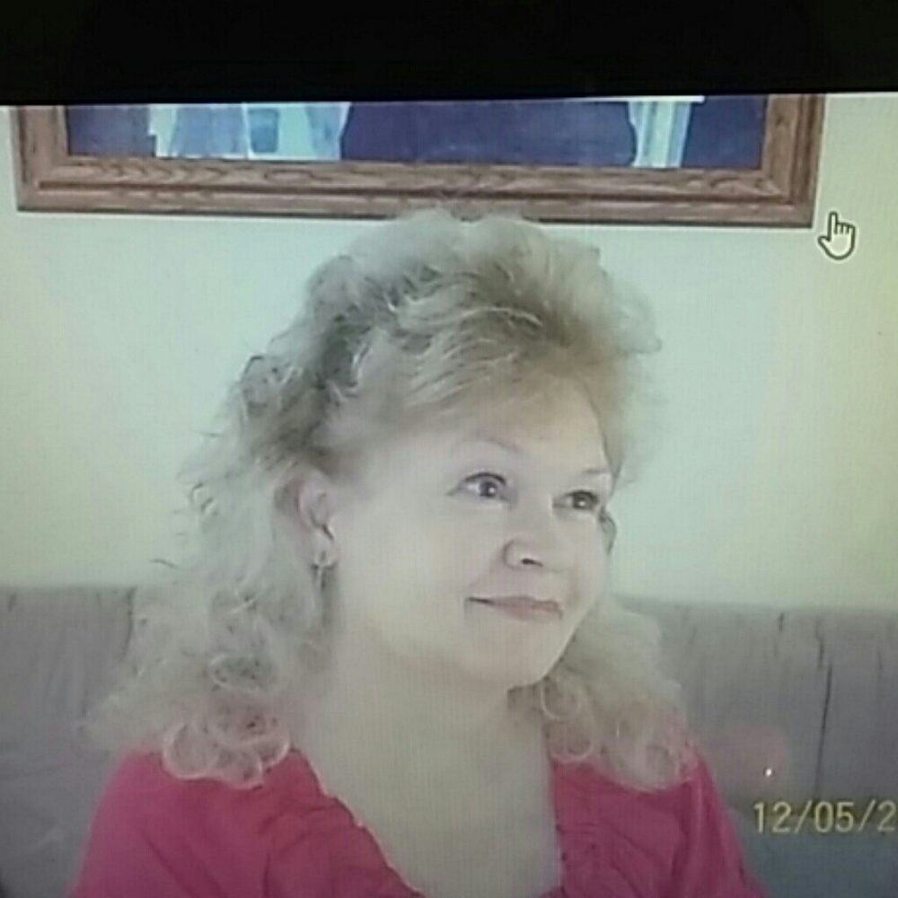 Meet your Posher, Sandy