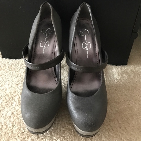 Brand New Jessica Simpson heels - Picture 2 of 4