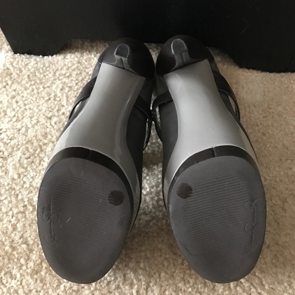 Brand New Jessica Simpson heels - Picture 4 of 4