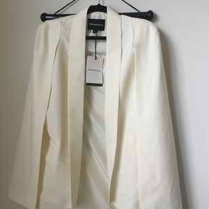Cream Vest Cape Blazer! SHOWSTOPPER!