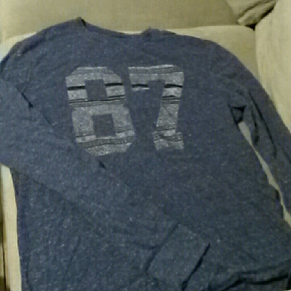 Long sleeve tshirt