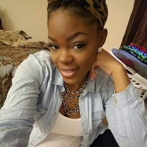 Meet your Posher, Shanell