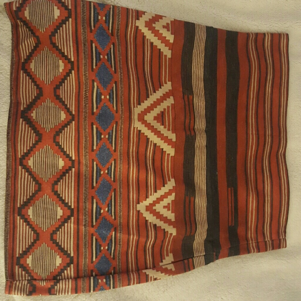 Printed skirt- grey/blue, cream, coral