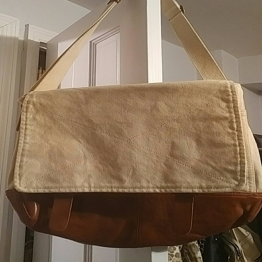 Lucky Brand Men's messenger bag