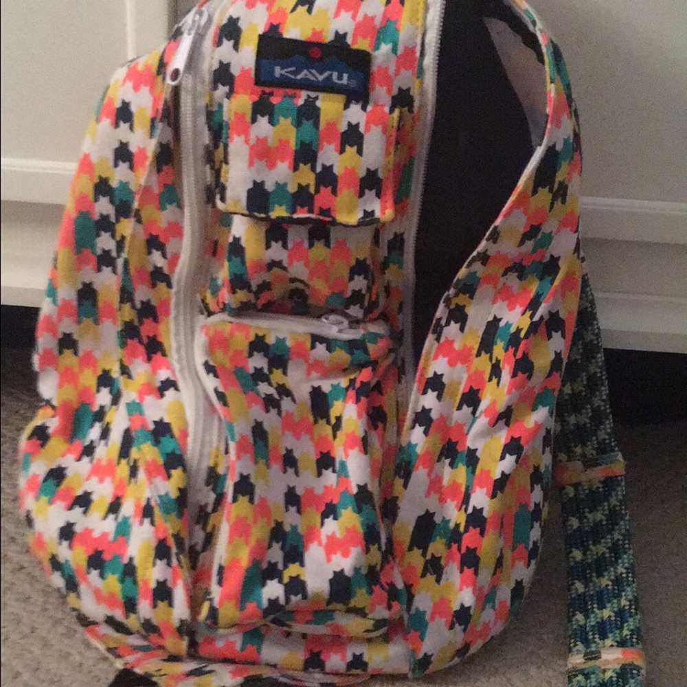 KAVU