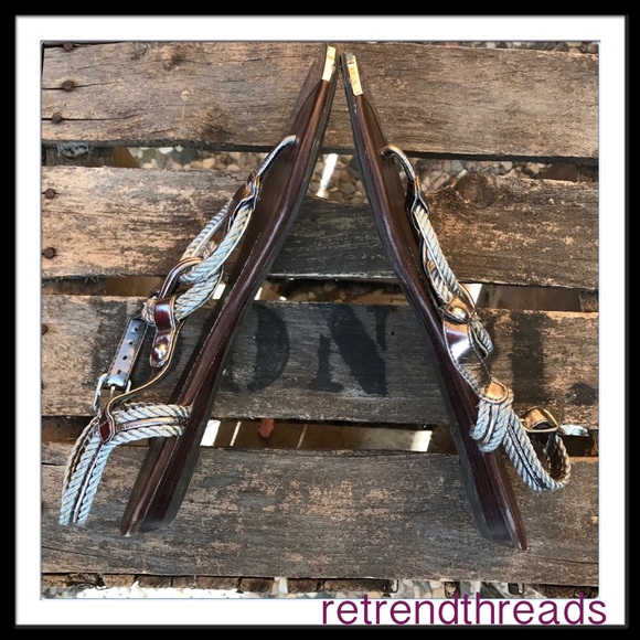 Fun, summer sandals! - Picture 2 of 5