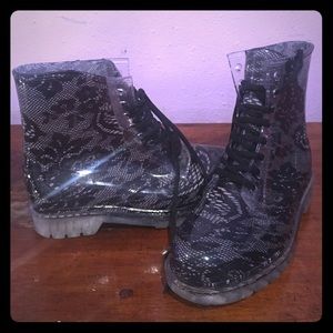 Adorable lace rain boots!!!