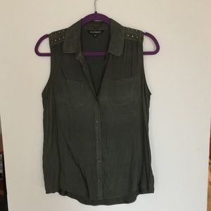 Military green button down tank
