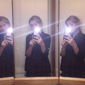 Meet your Posher, Ava