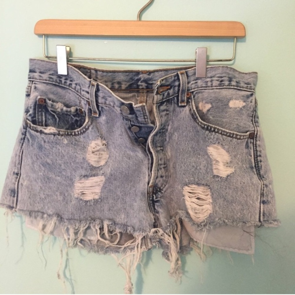 High-waisted Levi's Jean Shorts