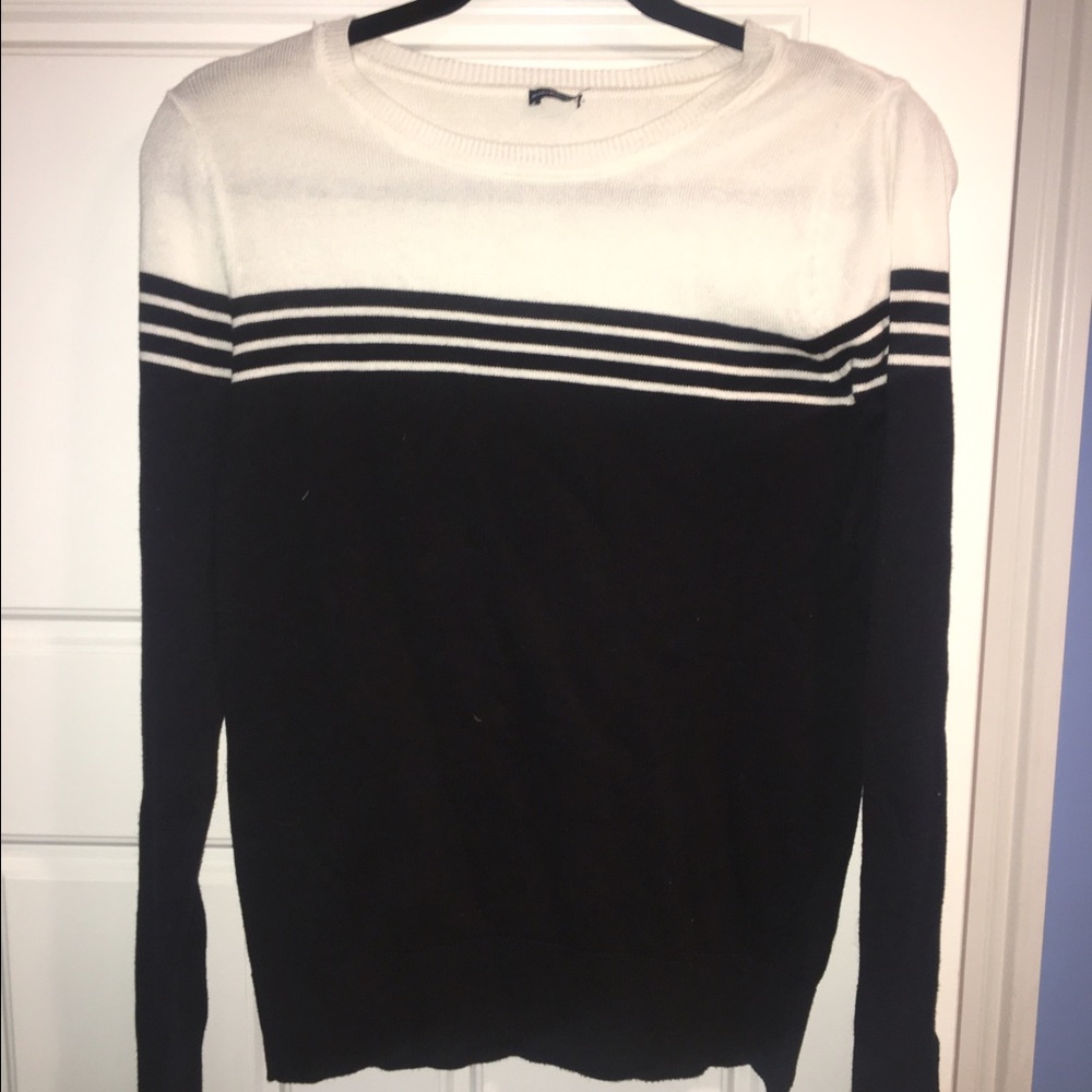 Brandy Melville Sweater