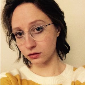 Meet your Posher, Liza