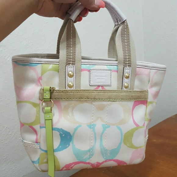 Authentic Coach Purse - Picture 1 of 4