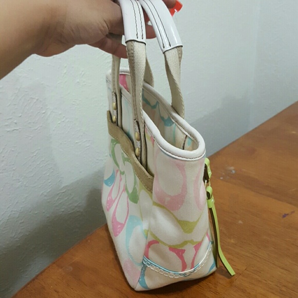 Authentic Coach Purse - Picture 4 of 4