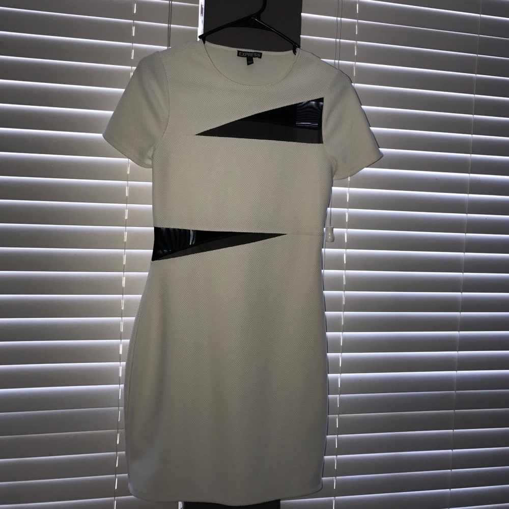 Express dress size 4