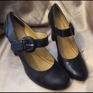 Cute dancing shoes, lots of dance left in them!