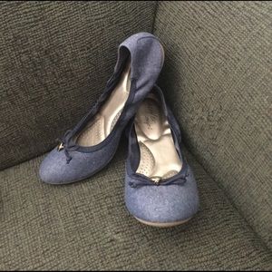 Denim flats