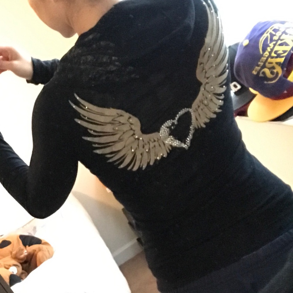 Black hoodie with angel wings