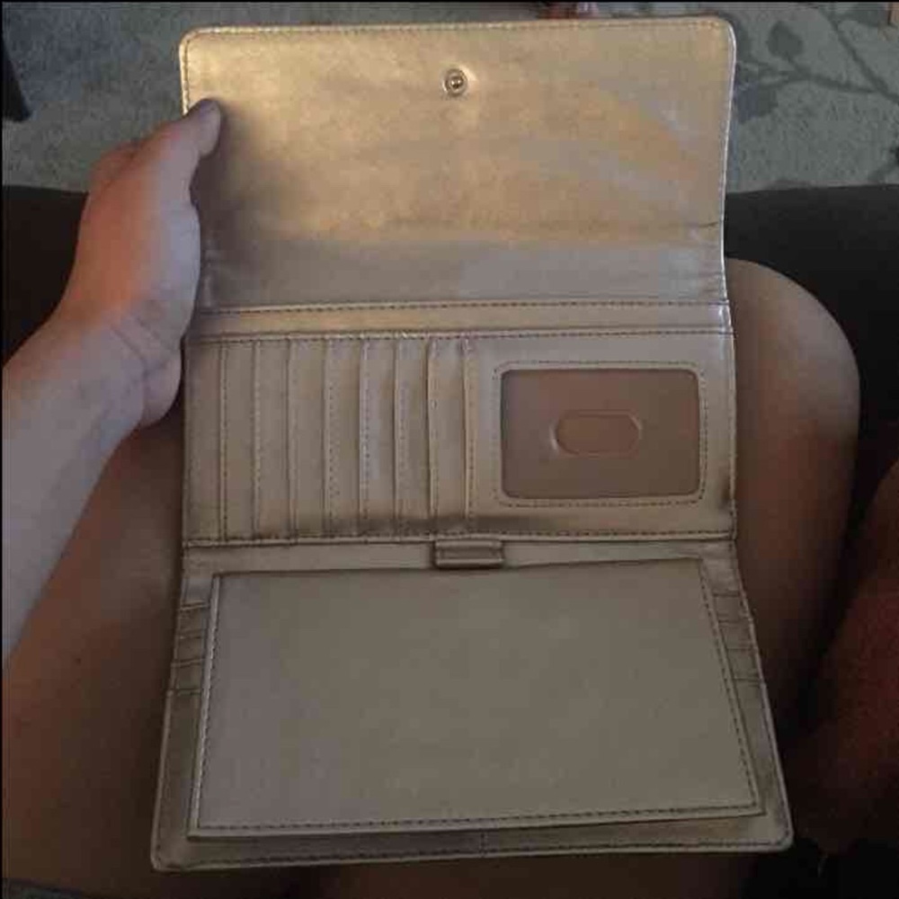 Nine West wallet