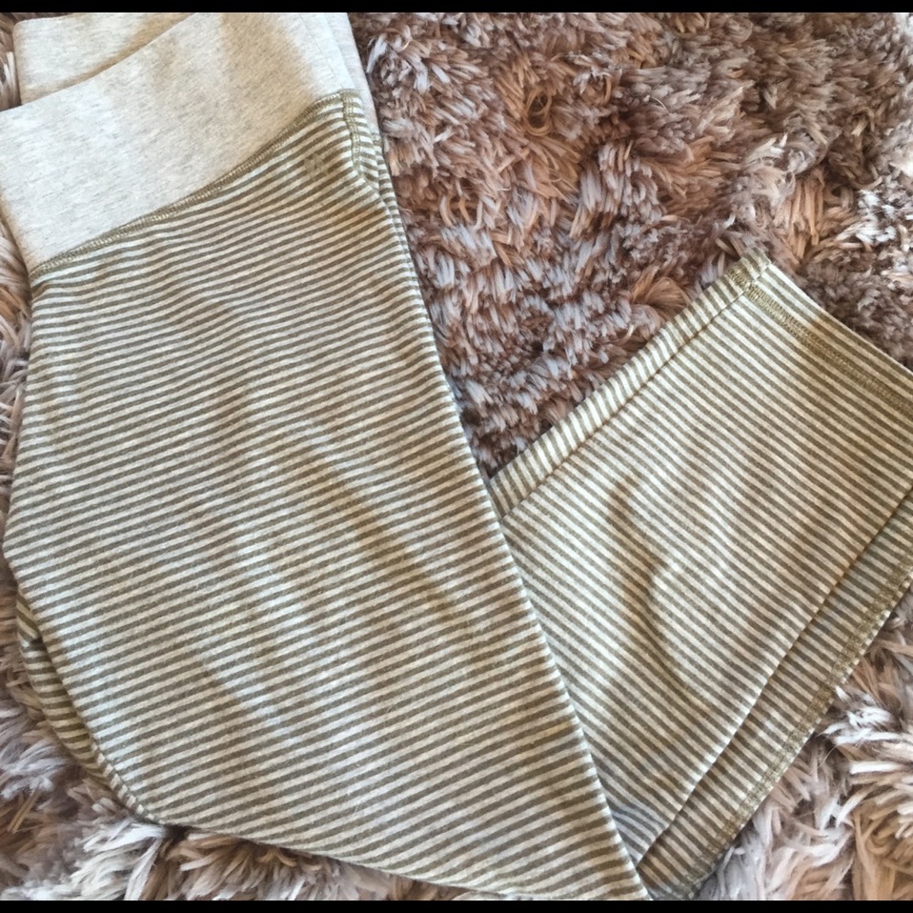 Victoria's Secret Yoga Pants