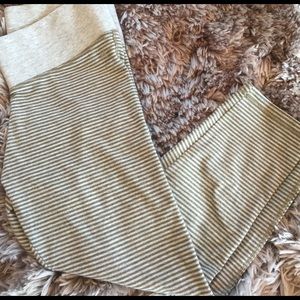 Victoria's Secret Yoga Pants