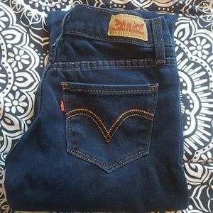 Levi skinny jeans
