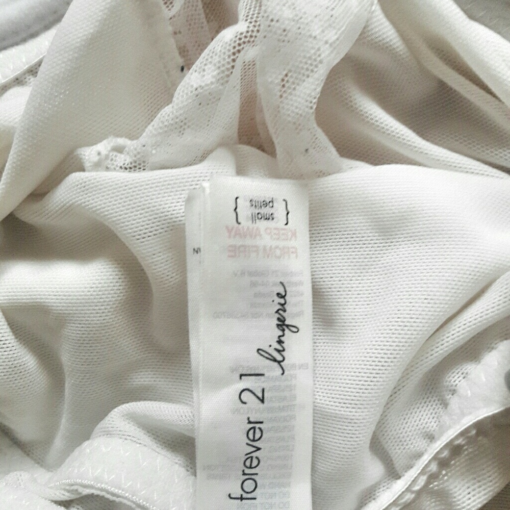 *sold - Picture 3 of 4