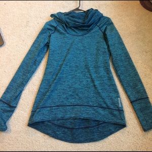 A Reebok big collar pullover long sleeve shirt