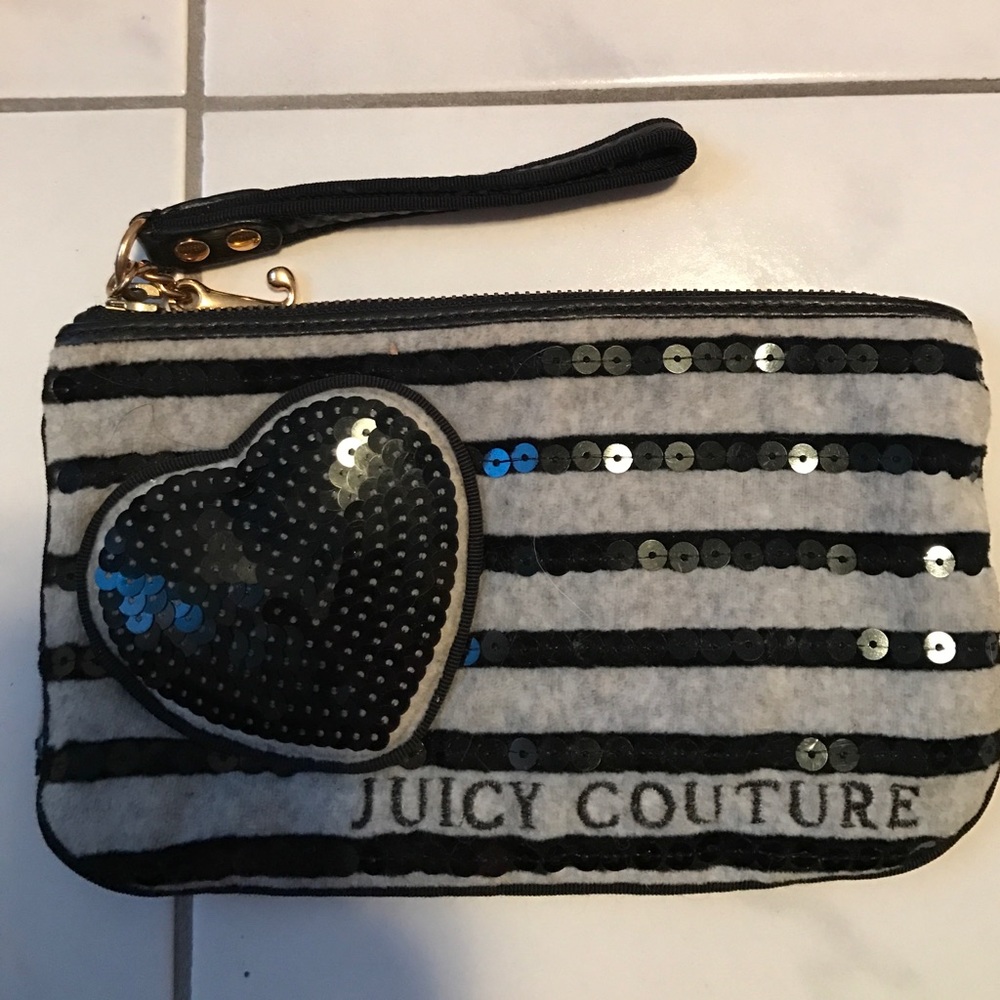 juicy couture clutch