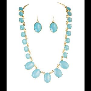 Necklace and earring set