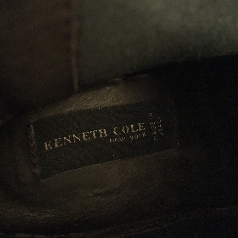Shoes - Picture 5 of 6