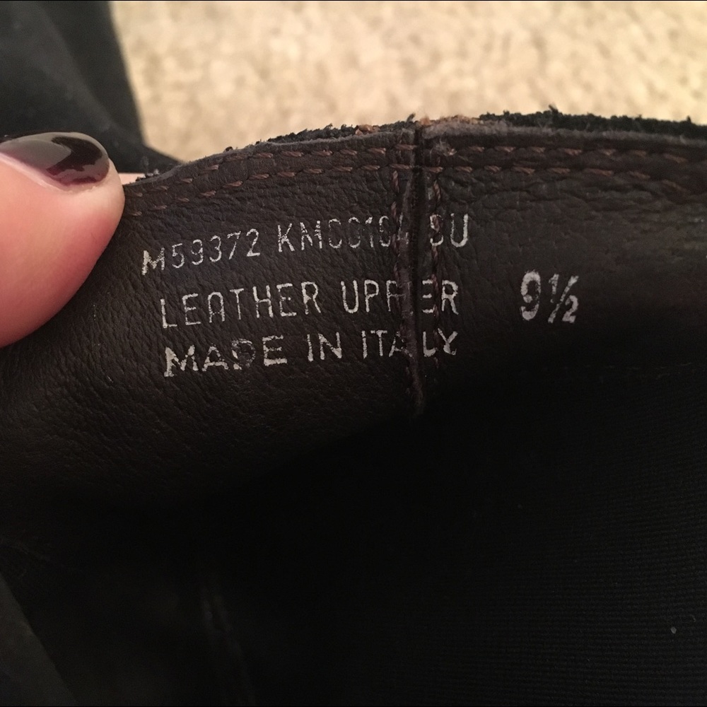 Shoes - Picture 6 of 6