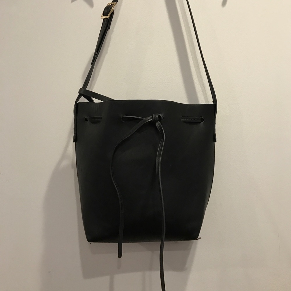 Black Bucket Bag