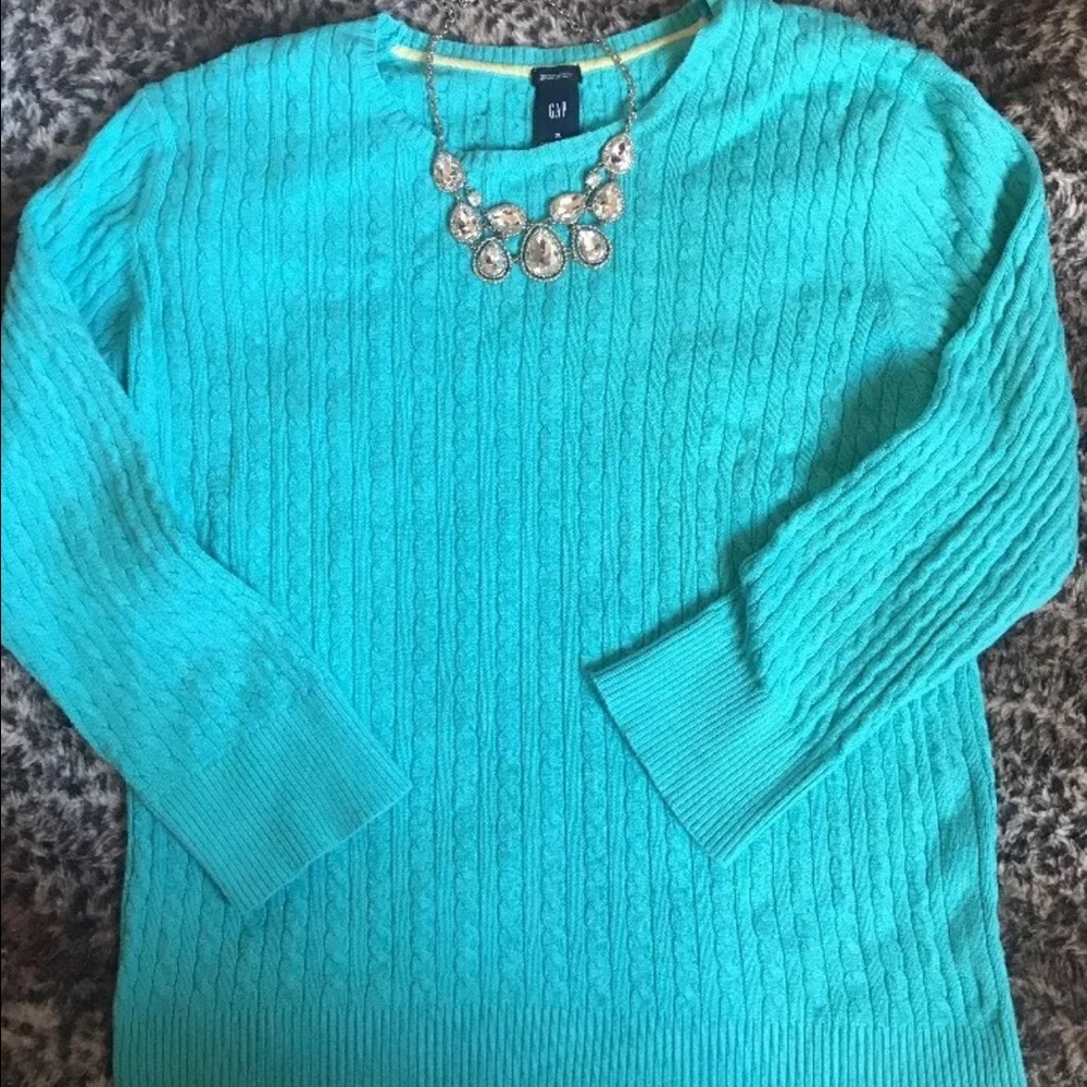 XL GAP stretch Robin Egg Blue sweater