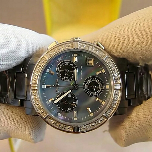 NWT $1,500 Ceramic diamond Accented watch