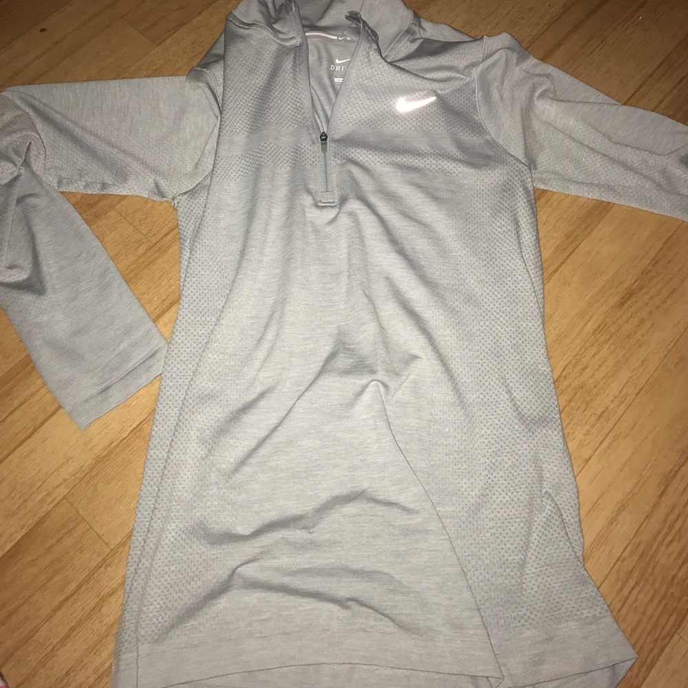 Good condition Nike halfzip