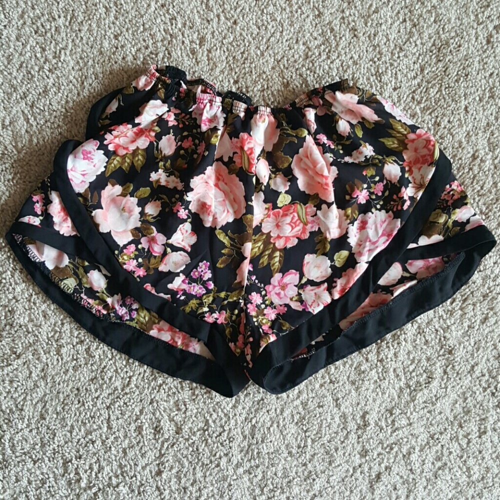 Forever 21 floral shorts