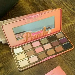Too Faced Sweet Peach Palette