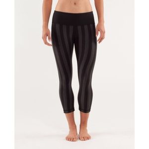 Lululemon Wunder Under Crop Micro Macro