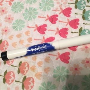 The estee edit the edgiest kohl shadow stick