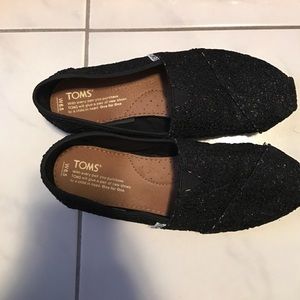 black sparkled toms 6.5