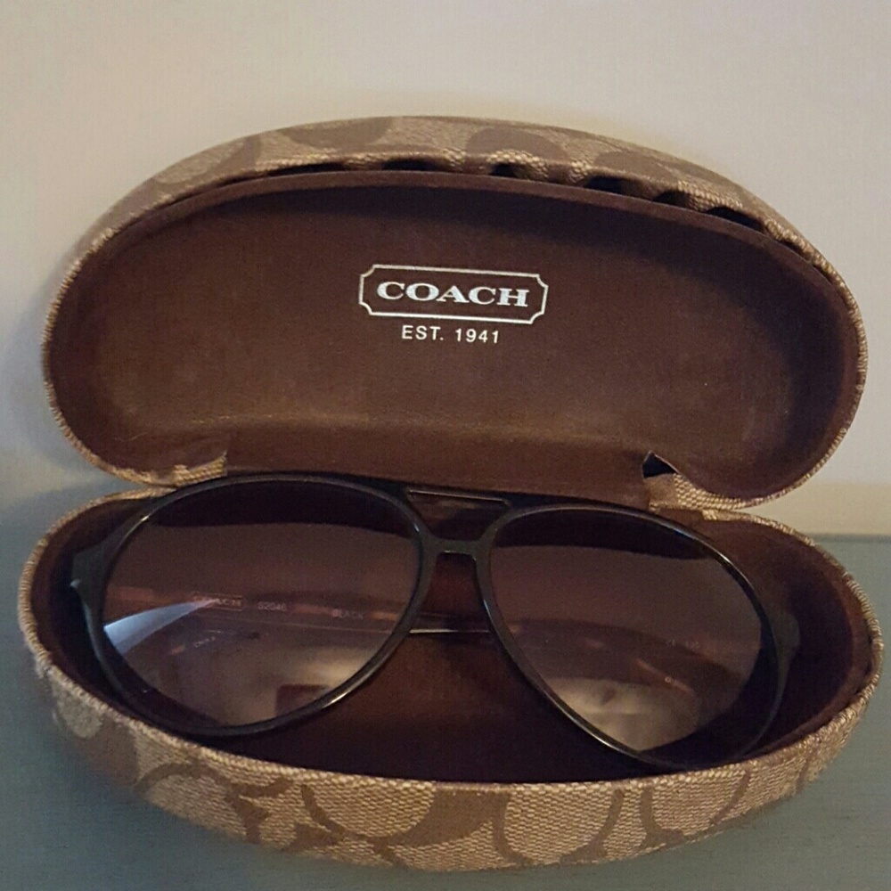 Coach Aviator sunglasses