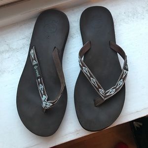 Reef Thong Sandal. Size 7.