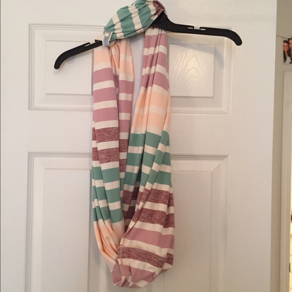 Lululemon Vinyasa Scarf