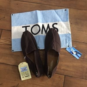 TOMS Brown Women's Size 10 Shoes - NEW!