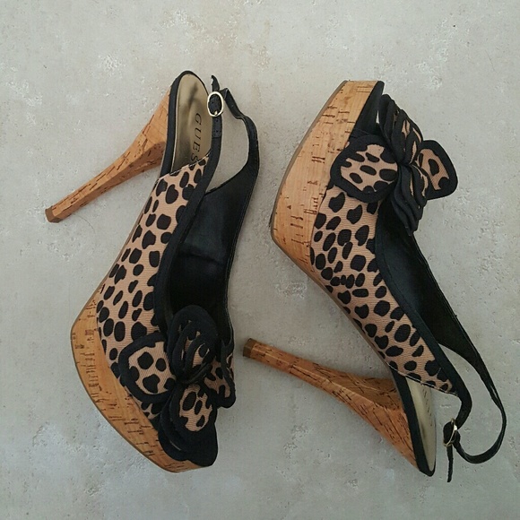 Guess shoes sandals - Picture 3 of 5