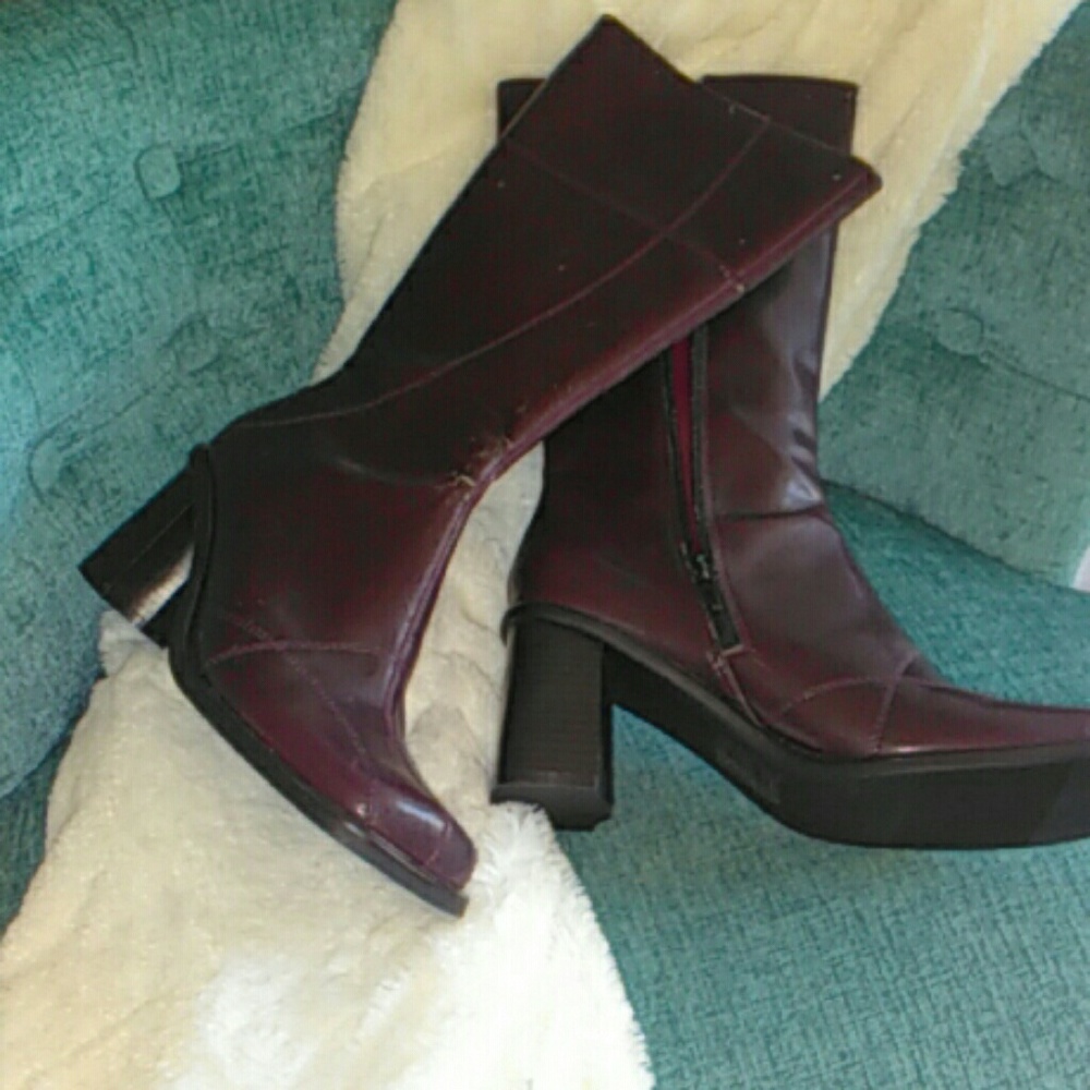 Vintage NBW United Colors of Benetton Flo Zip Boot