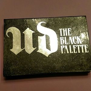 Urban decay black palette