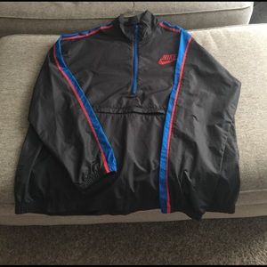 Nike windbreaker jacket