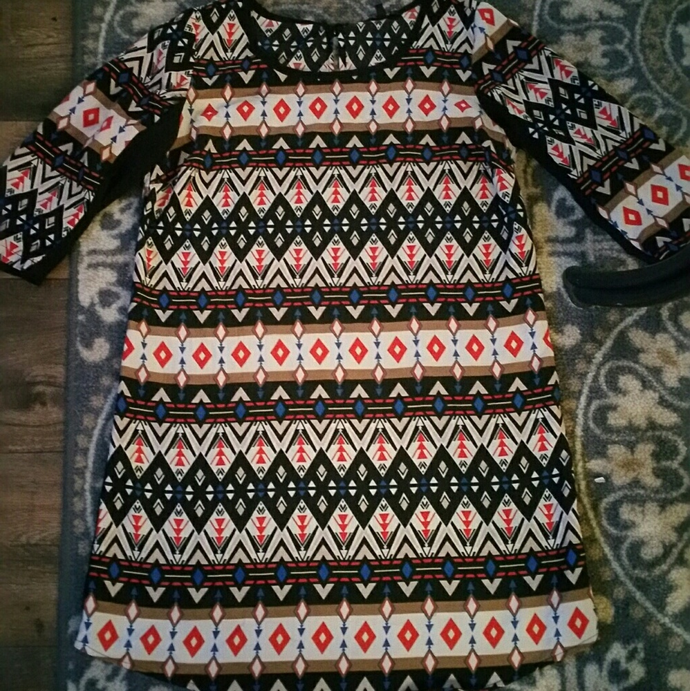 Aztec tunic blouse  excellent condition